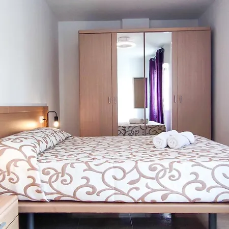 Family - La Torre דירה *